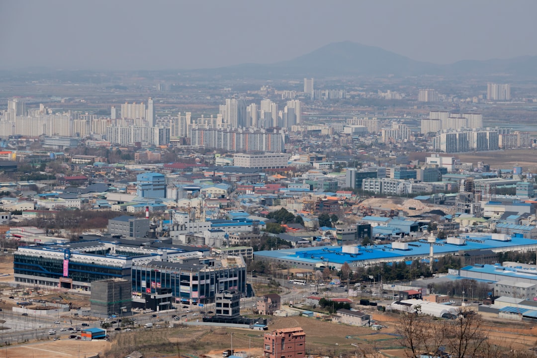 세계 최대 반도체 벨트가 완성되는 날: 반도체 클러스터의 진행 상황과 경제 파급, 그리고 주가의 함수